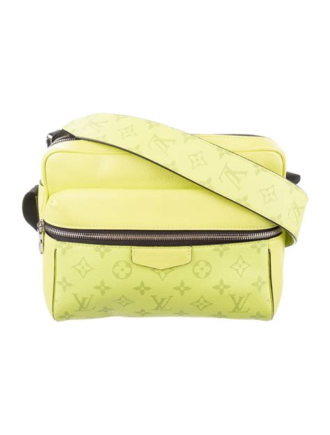 lv outdoor messenger bag yellow|LOUIS VUITTON Taigarama Outdoor Messenger Yellow.